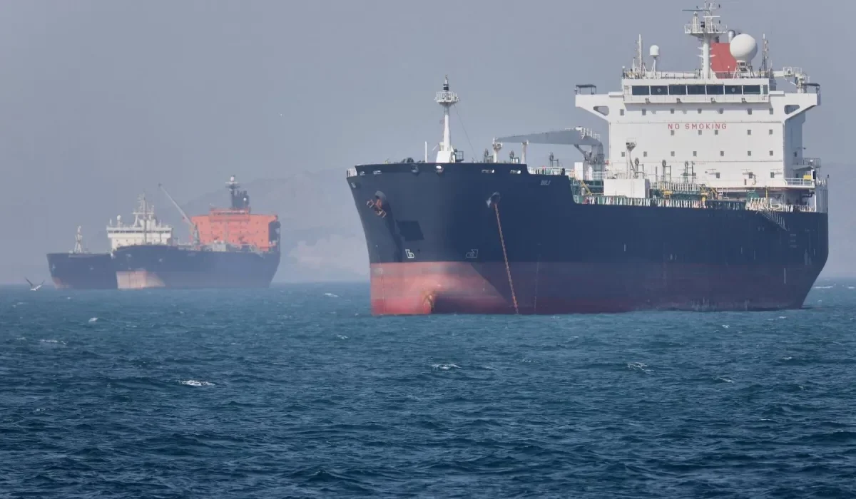 El precio del petróleo se acerca a los 79 dólares tras el conflicto entre EE. UU. e Irán