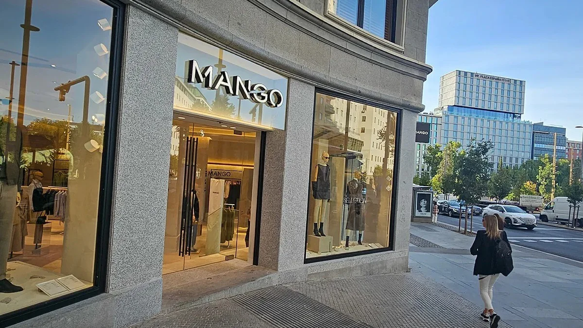 El regreso de una marca de ropa icónica de los 90 genera expectativa en el público argentino