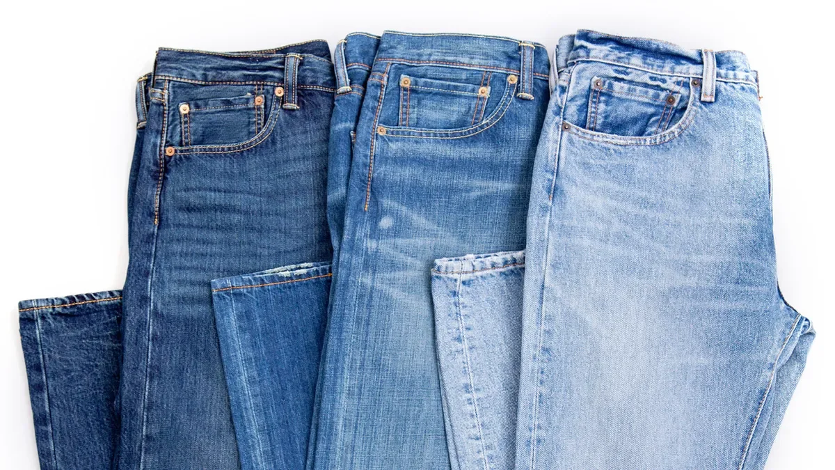El regreso del jean que estiliza: adiós al wide leg y hola a la comodidad
