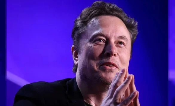 Elon Musk impulsa un mega proyecto tecnológico en Neuquén y cargadores EV hasta Ushuaia