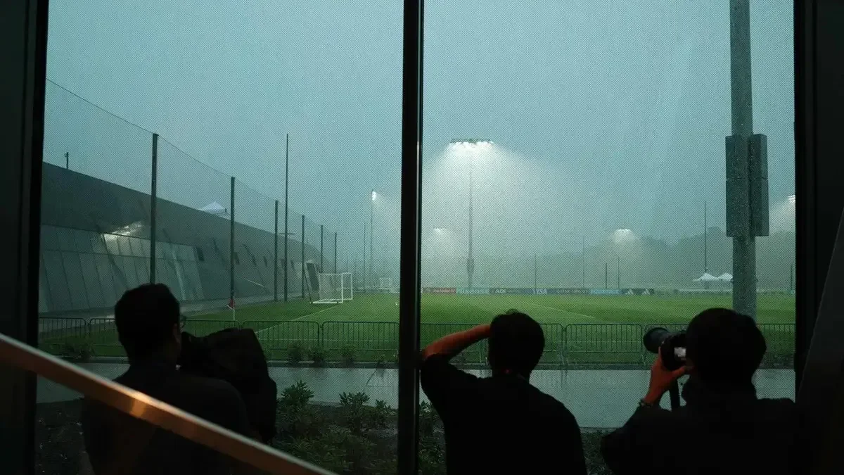 Entrenamientos complicados para la Selección Argentina y España por tormentas