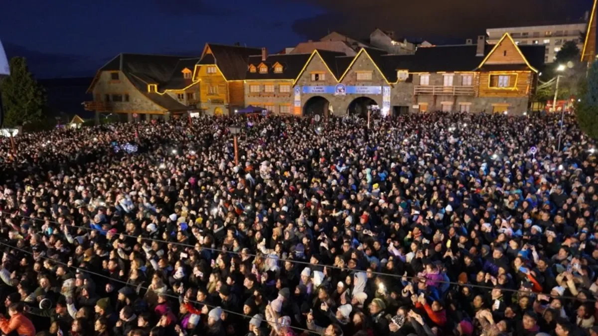 Éxito rotundo en la Fiesta Nacional de la Nieve con Ángela Leiva en Bariloche