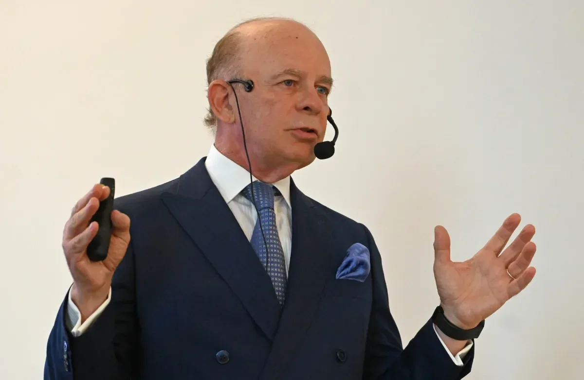 Expertos sugieren utilizar dólares ahorrados para enfrentar la incertidumbre económica en Neuquén