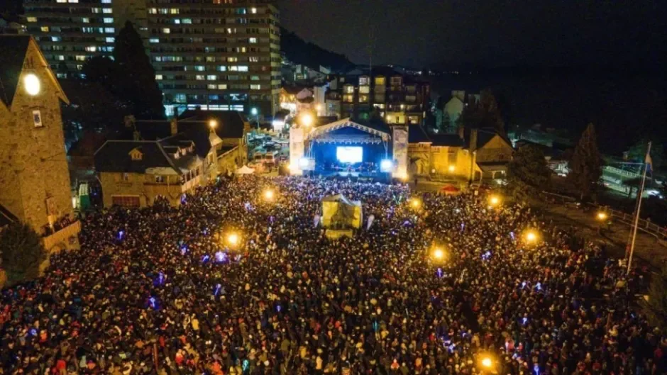 Fiesta Nacional de la Nieve 2026: artistas destacados y sorpresas para el público