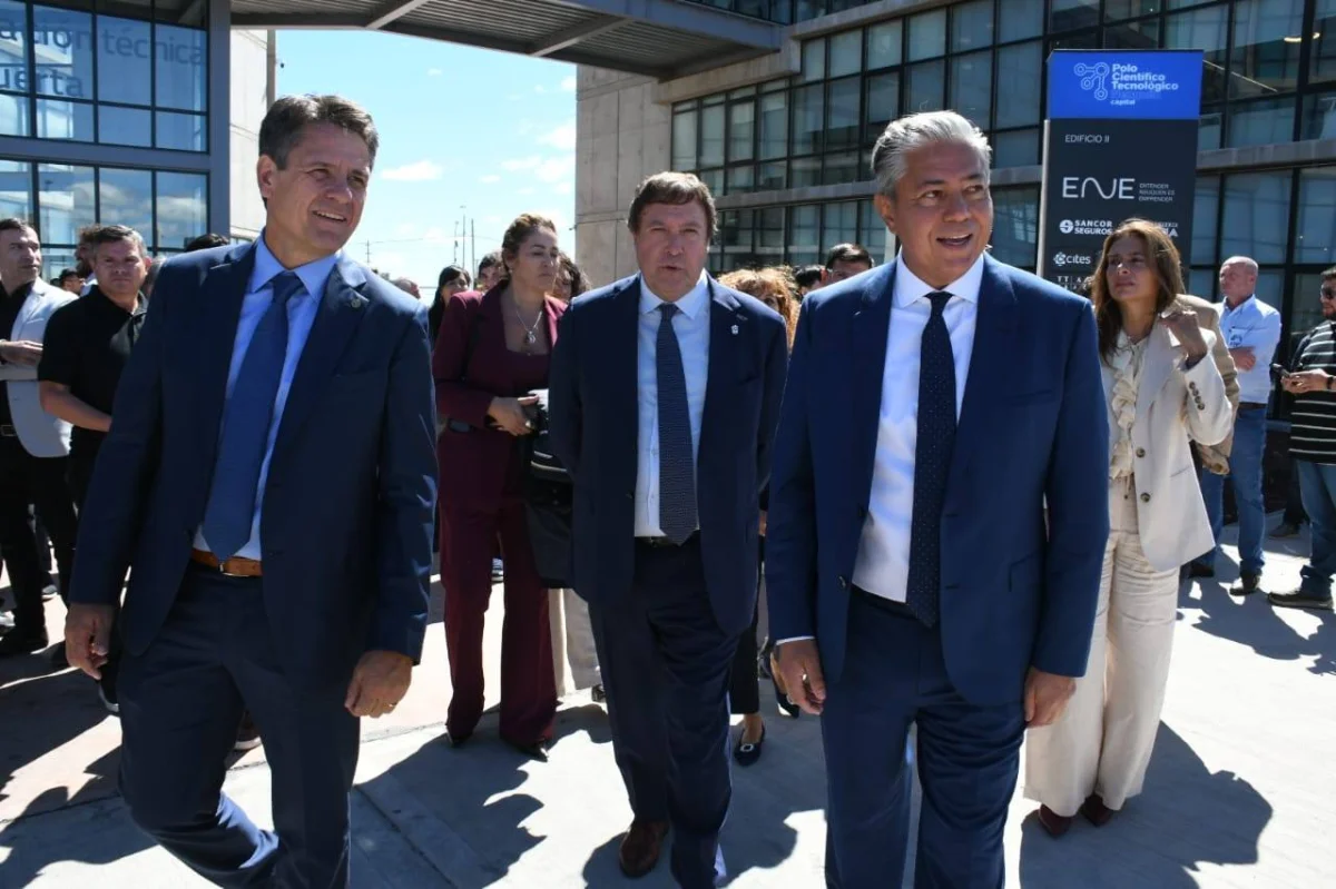 Figueroa evalúa fechas para las elecciones en Neuquén en medio de tensiones políticas