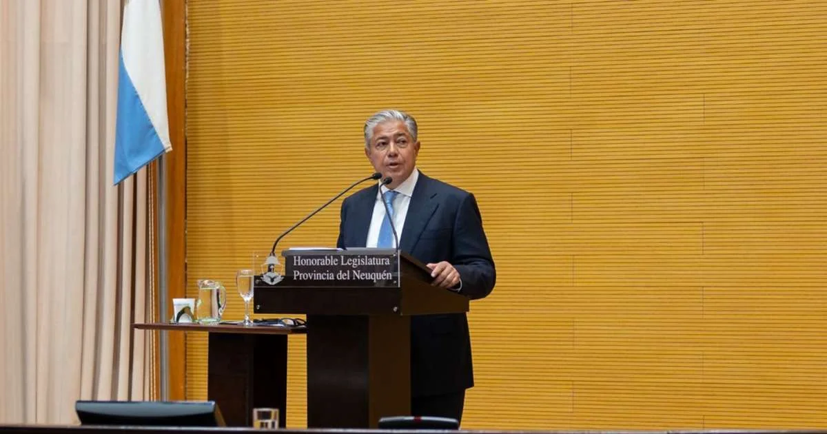 Figueroa impulsa financiamiento para mejorar rutas en la región de Vaca Muerta