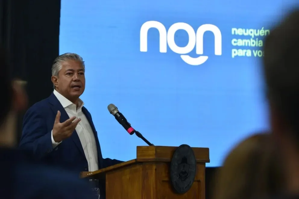 Figueroa pide a petroleras aumentar inversiones en infraestructura y capacitación en Neuquén