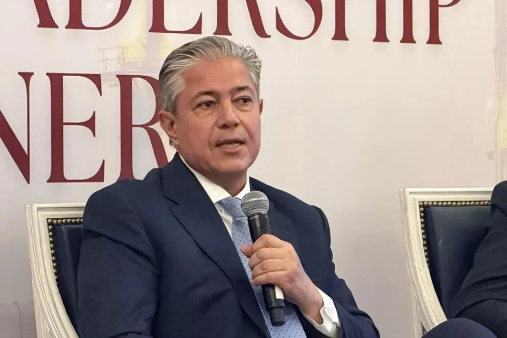 Figueroa presenta las oportunidades de Vaca Muerta en la Argentina Week en París