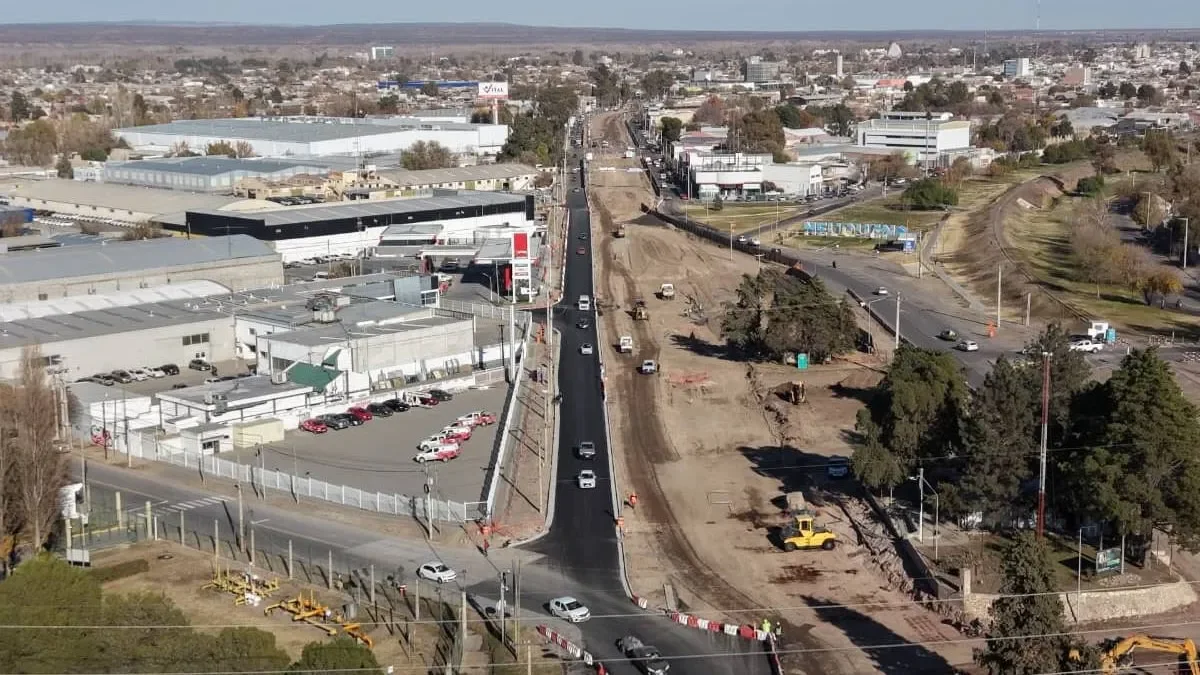 Finalizan los desvíos en Avenida Mosconi tras el avance de las obras de asfalto