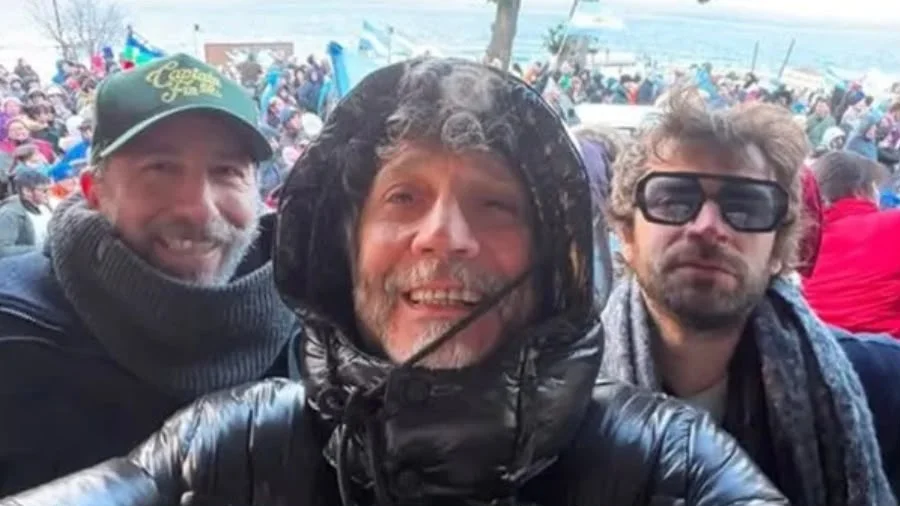 Fito Páez se manifiesta en Bariloche en defensa de la propiedad pública