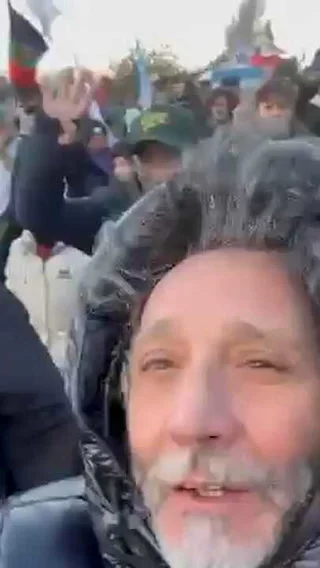 Fito Páez se suma a la protesta en Bariloche contra la nueva ley