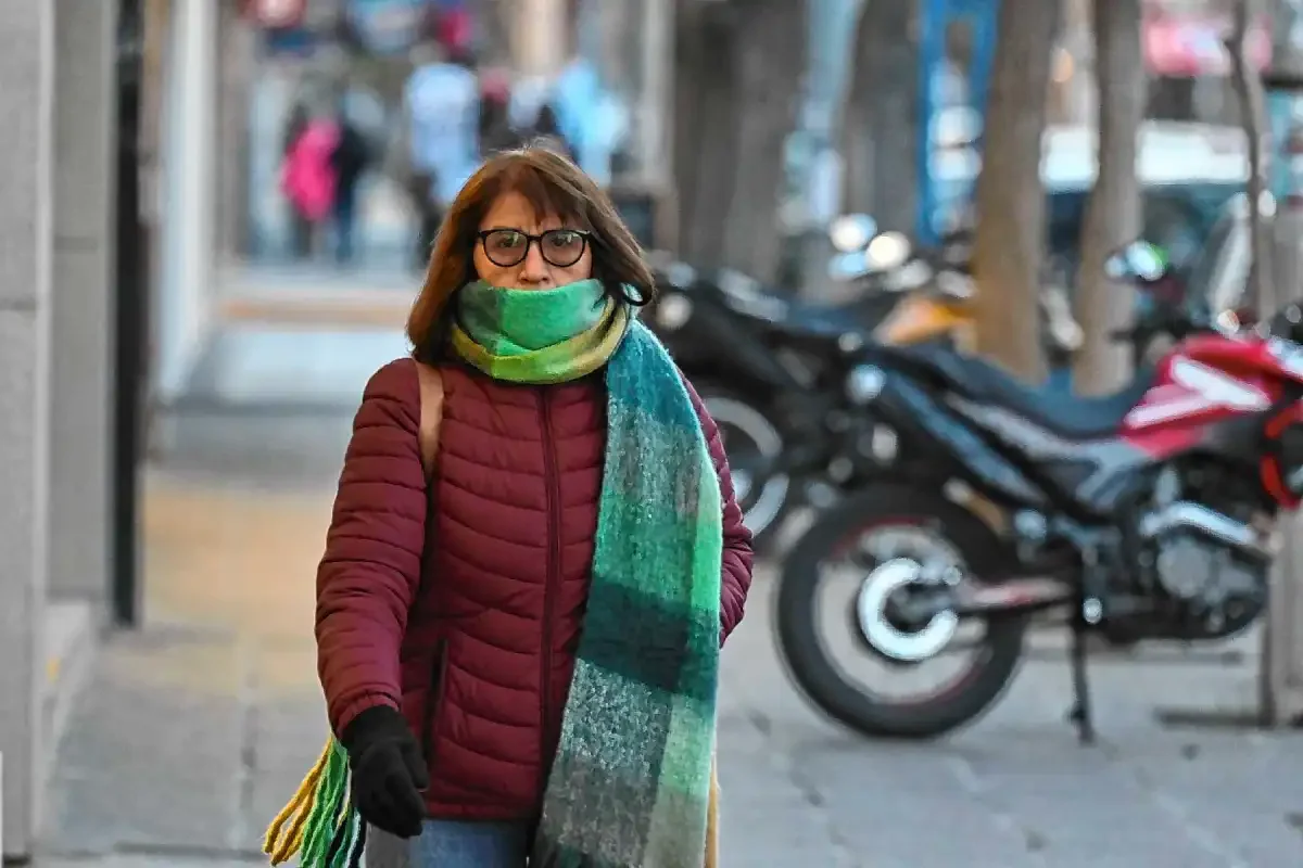 Frente frío trae lluvias y nevadas: pronóstico del clima para el fin de semana en Neuquén