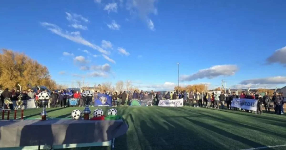 Fútbol 6 para mayores de 30: comienza el campeonato provincial en Neuquén