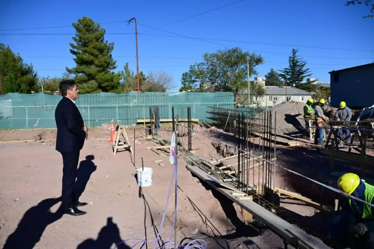 Gaido impulsa mejoras en la infraestructura deportiva del oeste de Neuquén