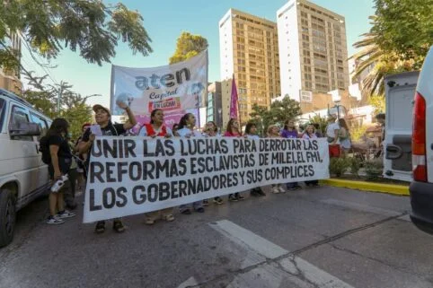 Gran movilización en Neuquén por el Día de la Mujer Trabajadora