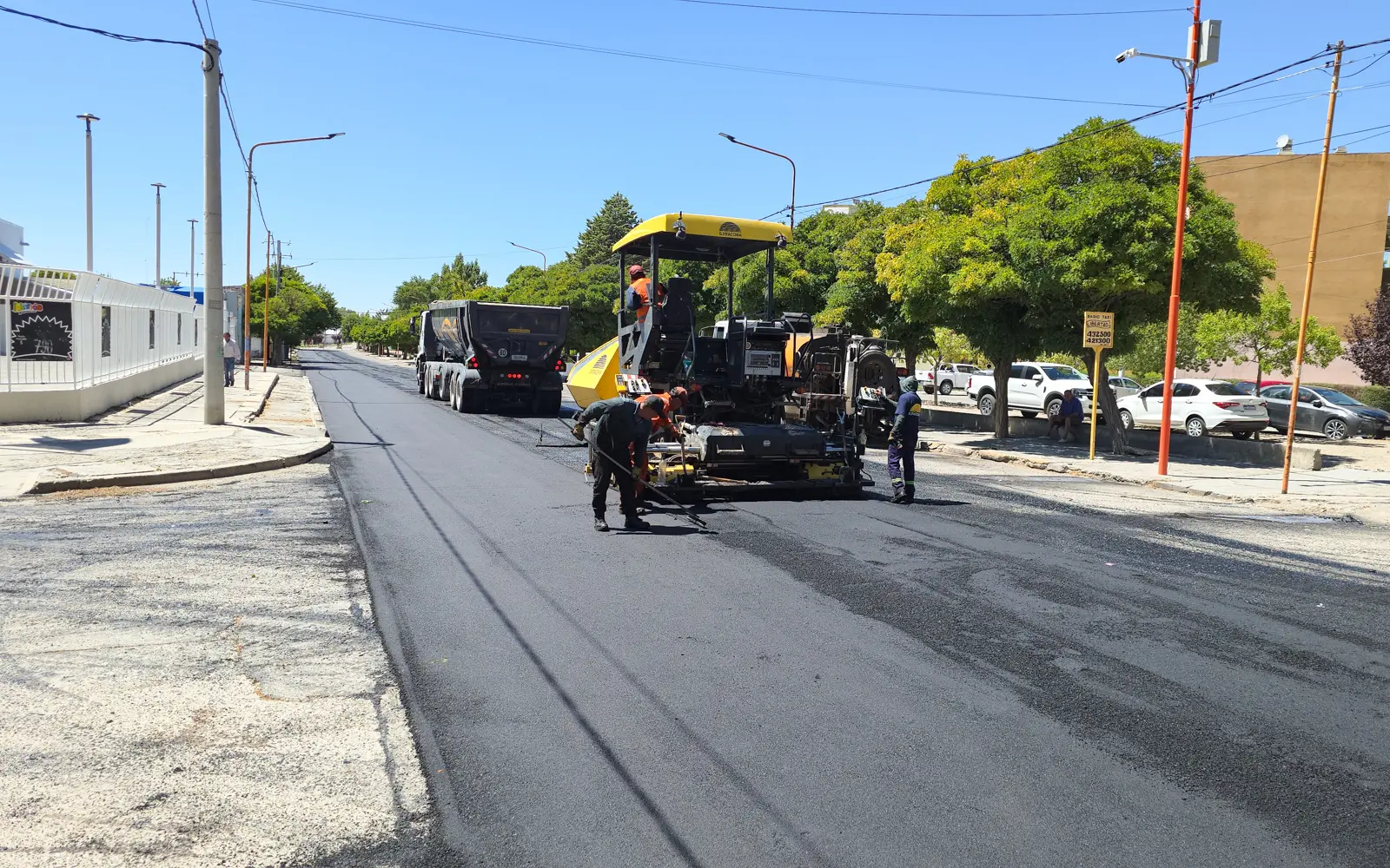 Este fin de semana colocan la carpeta final en Av. Avellaneda: piden no dejar autos en el tramo