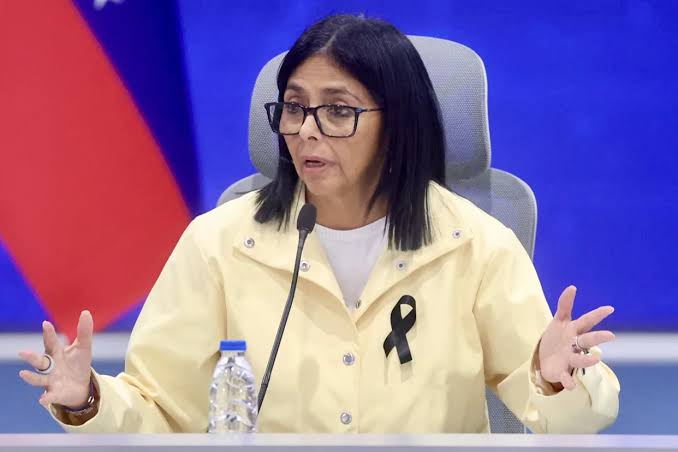 Alianza internacional busca recuperar el principal aeropuerto de Venezuela