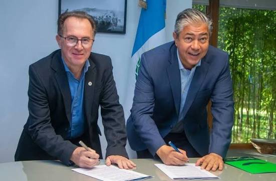 Figueroa impulsa colaboración con Plottier y respalda auditorías municipales