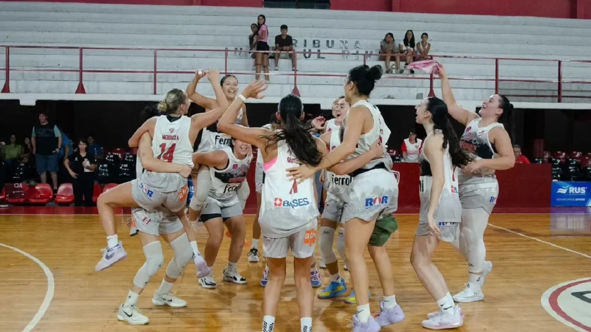 Independiente de Neuquén continúa su racha ganadora en la Liga Nacional femenina