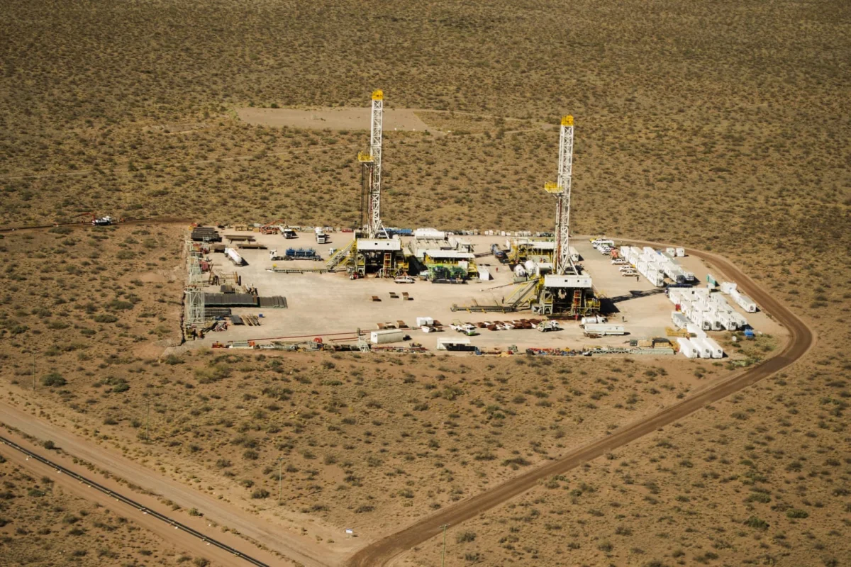 Industria y energía: oportunidades para el desarrollo en el sector hidrocarburífero