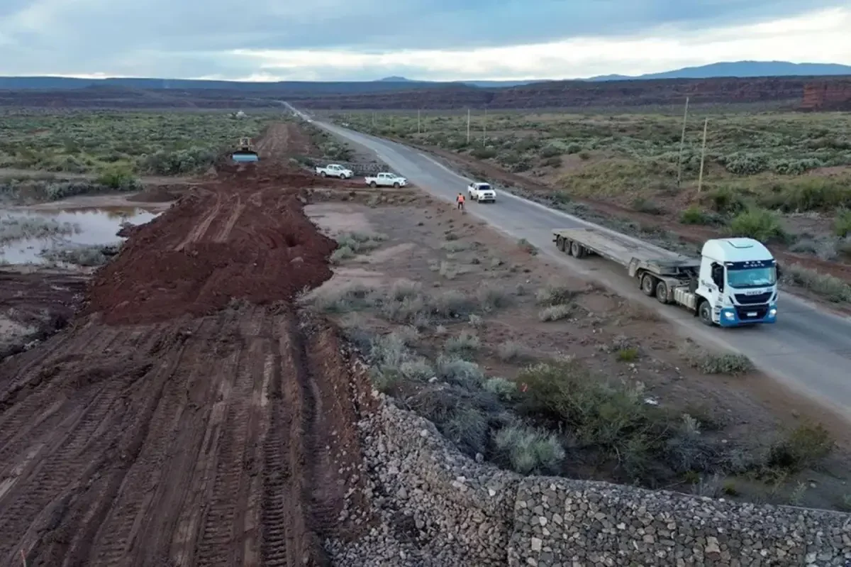 Inicia la obra del puente en la Ruta 5: mejoras para el tránsito en Neuquén