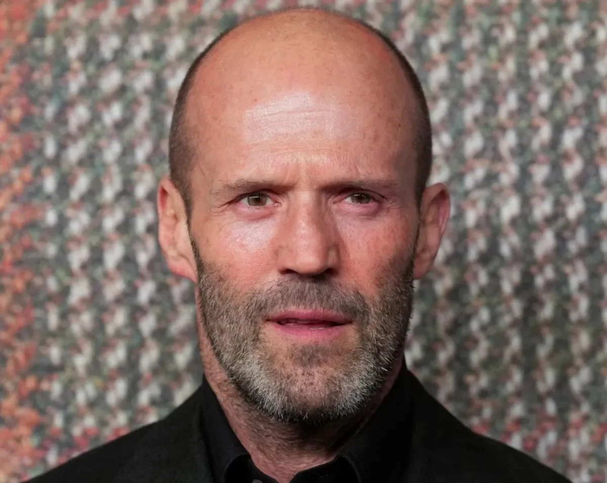 Jason Statham revela su rutina matutina saludable a los 58 años