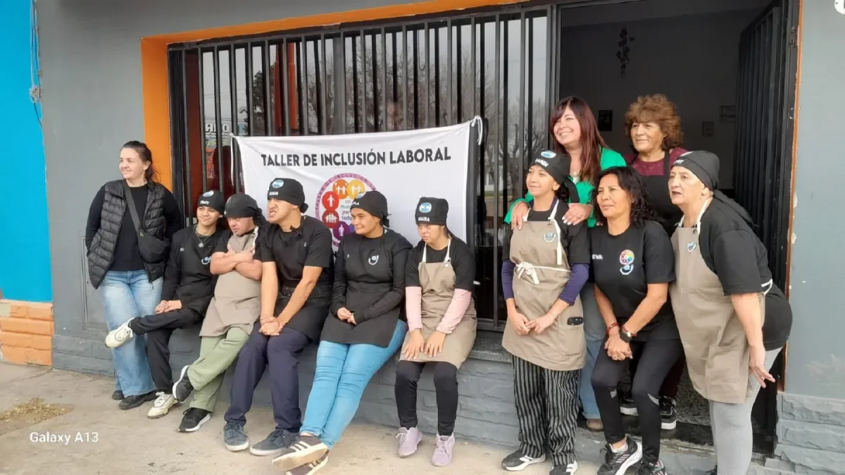 Jóvenes con discapacidad de Zapala fortalecen su autonomía a través de talleres de oficios