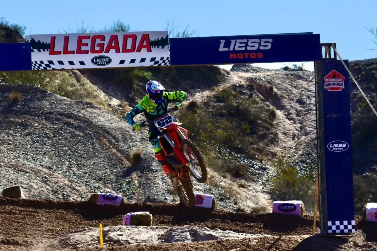 La Barda recibe el Argentino de motocross: un evento que atrae multitudes en Neuquén
