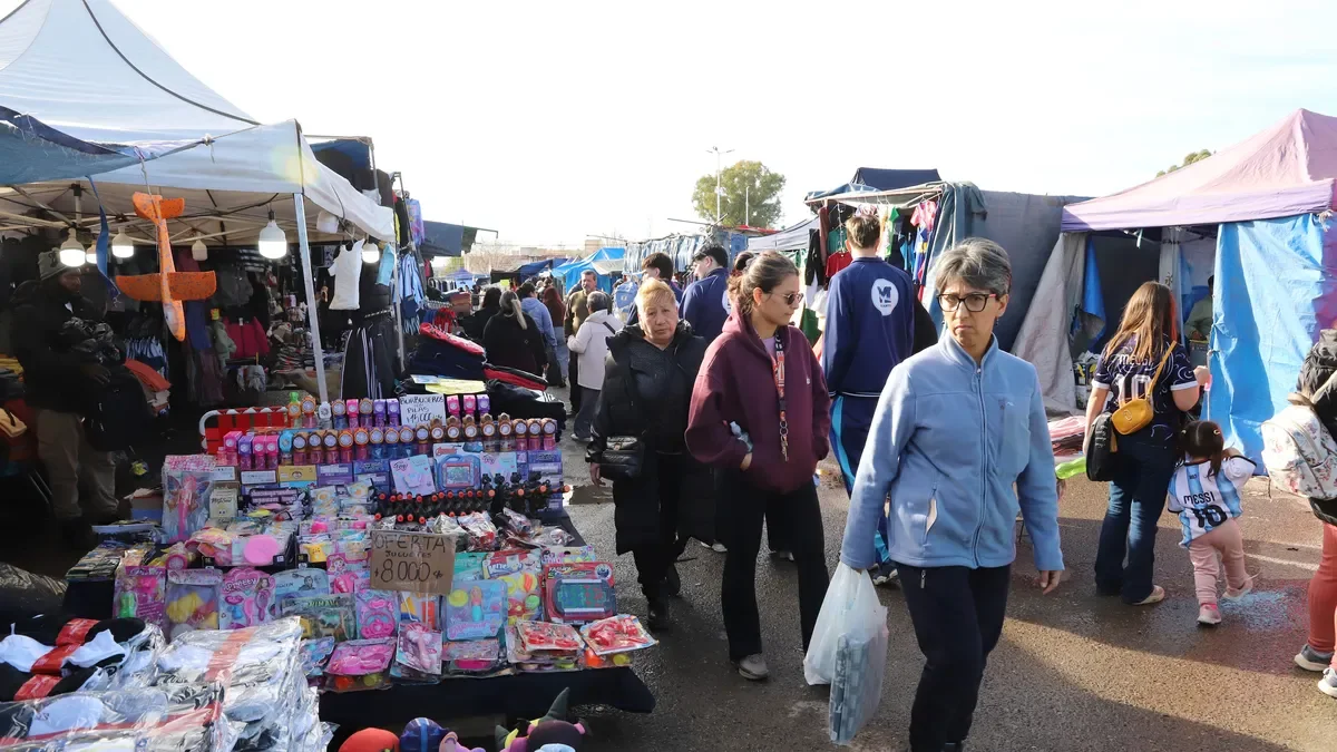 La Feria Sin Fronteras: 80 puestos y oportunidades para los vecinos de Neuquén