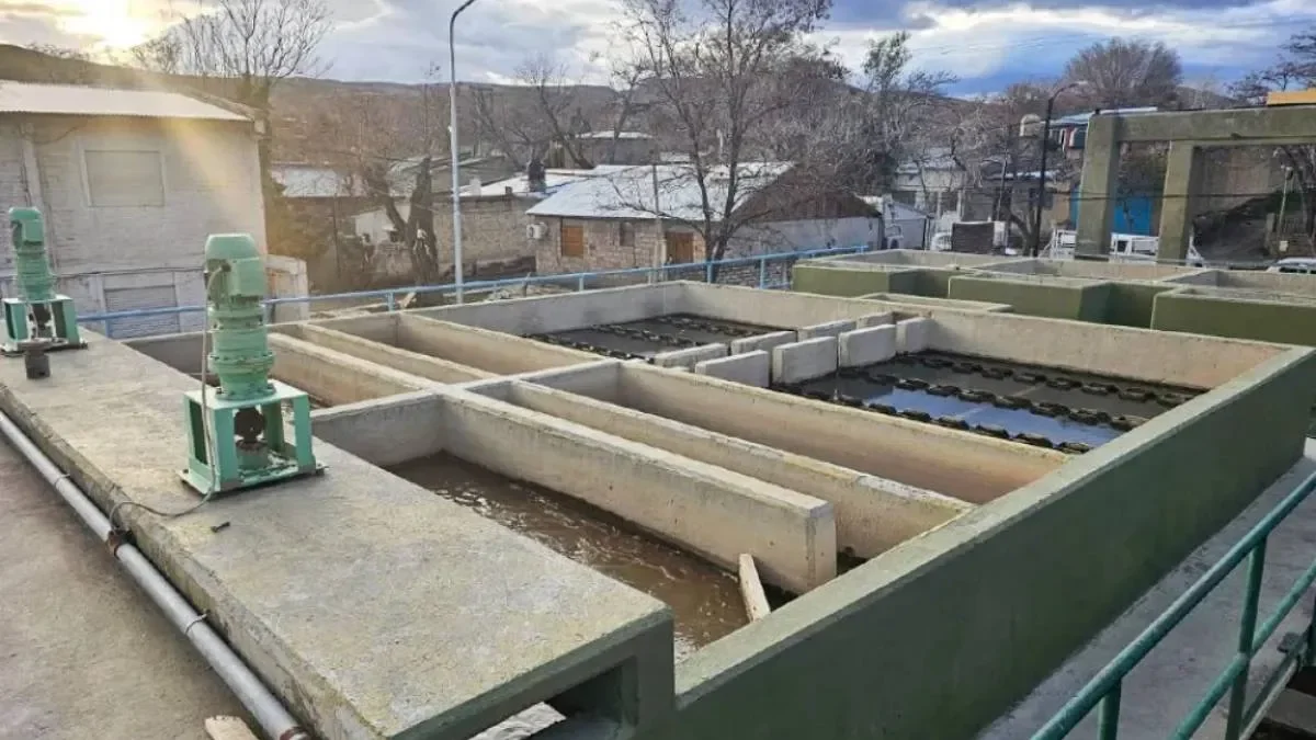 La normalización del servicio de agua potable avanza en Chos Malal y Andacollo