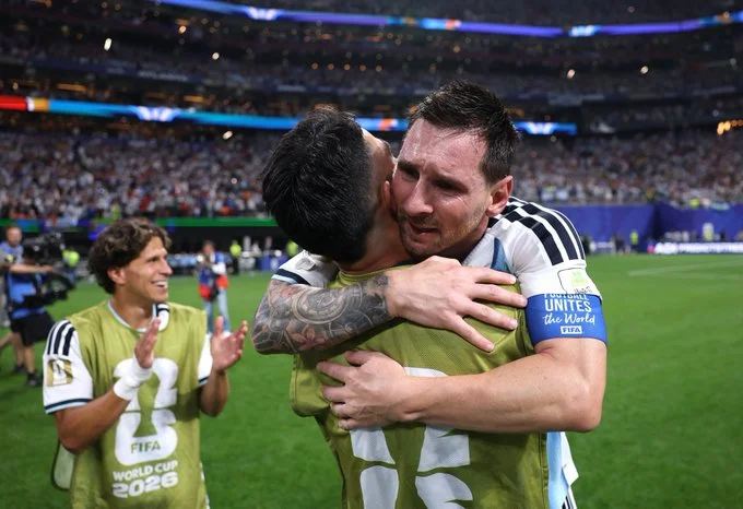 La Selección argentina logra una histórica remontada y avanza en el torneo
