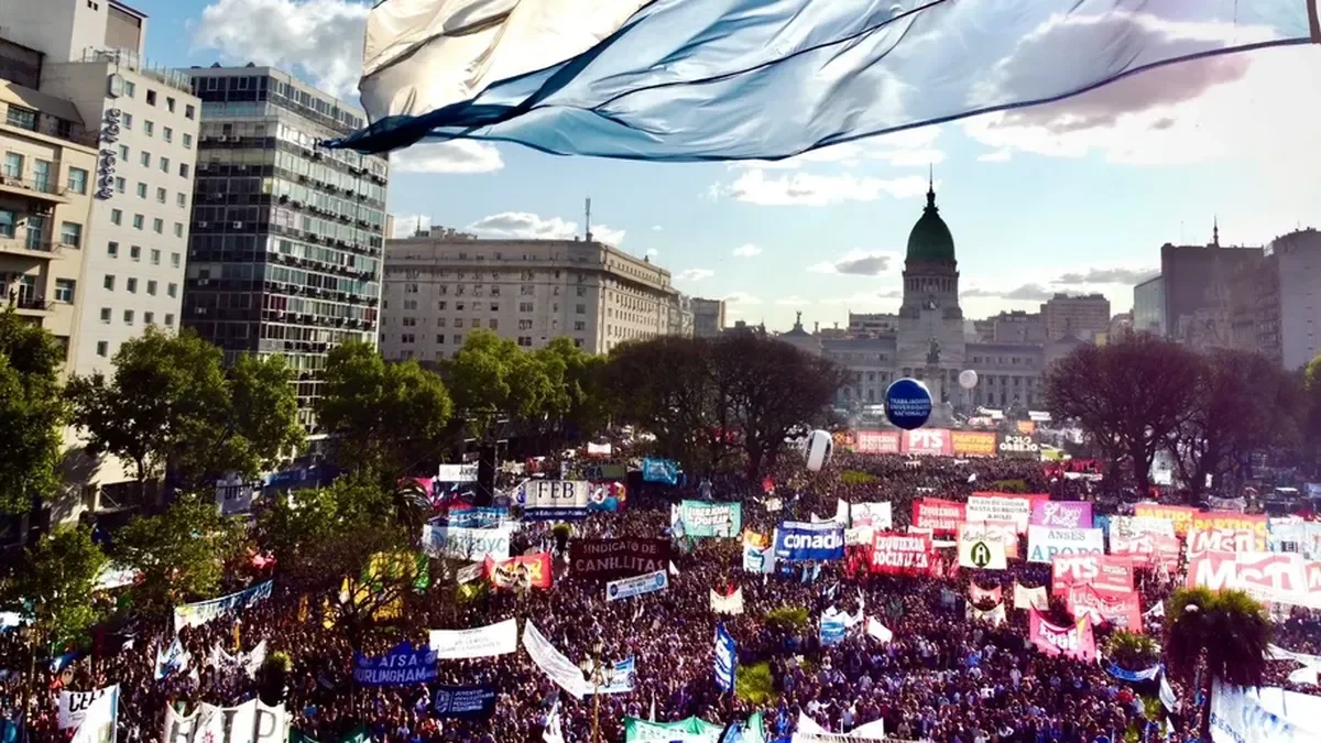 Marcha Federal Universitaria: docentes advierten sobre un éxodo sin precedentes