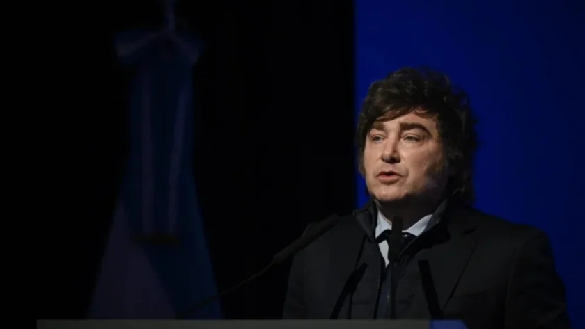 Milei celebra el crecimiento de Vaca Muerta y su impacto en la industria petrolera