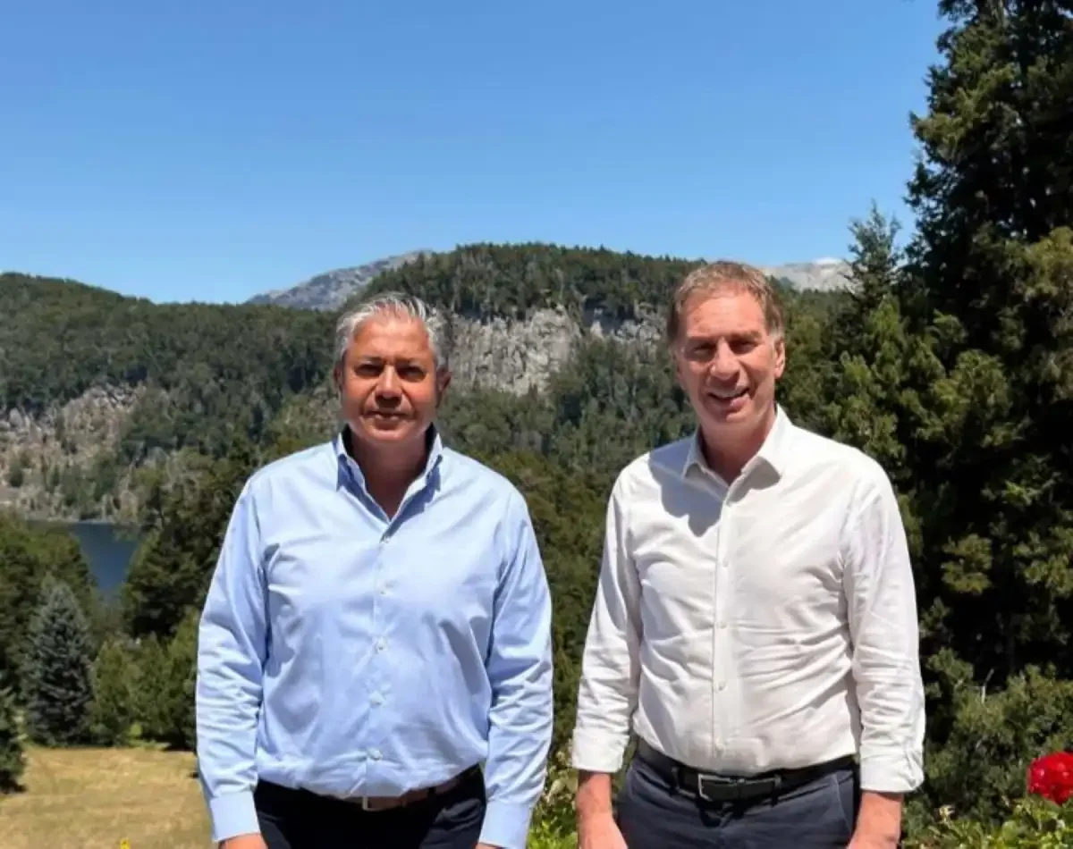 Ministro de Milei califica de "muy positiva" reunión en Villa La Angostura