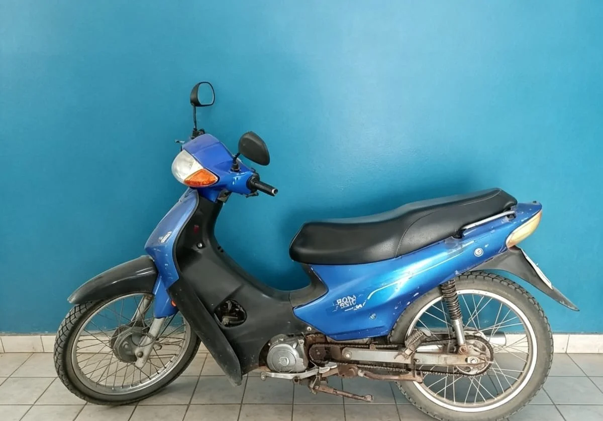 Moto con pedido de secuestro de Neuquén interceptada en Cinco Saltos