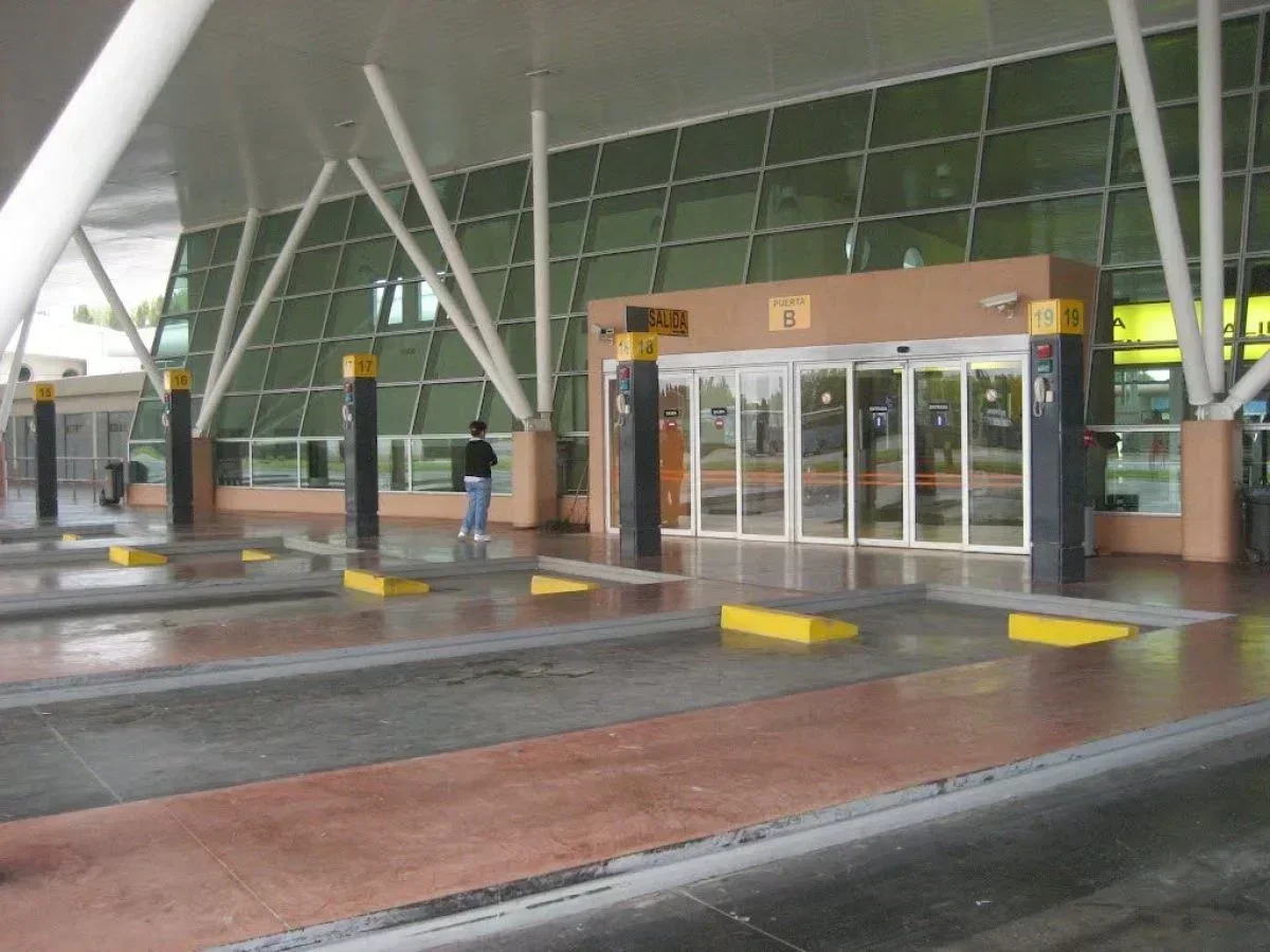 Mujer pierde la vida en trágico accidente en la Terminal de Neuquén