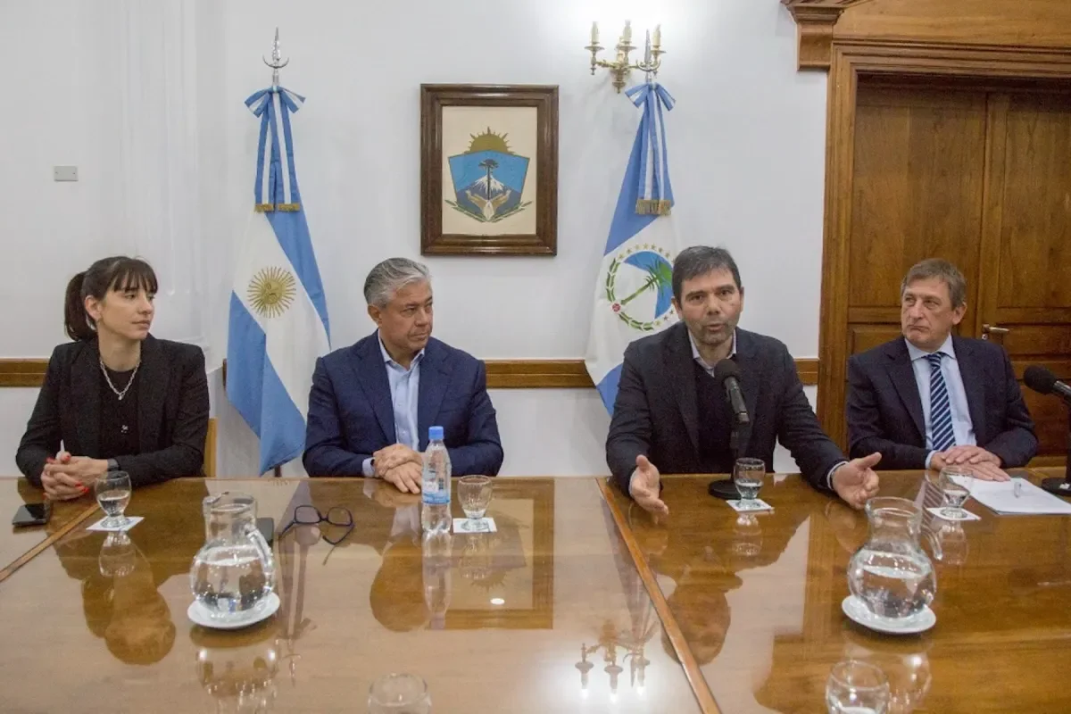 Neuquén avanza en Vaca Muerta: se adjudican ocho áreas y se sumarán más en noviembre