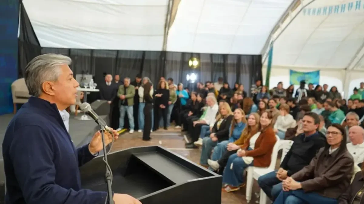Neuquén avanza hacia la construcción del primer natatorio olímpico en la provincia