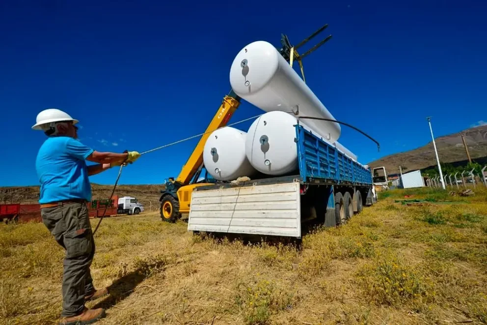 Neuquén ejecuta el traslado de la planta de GLP a Moquehue - Energía Online