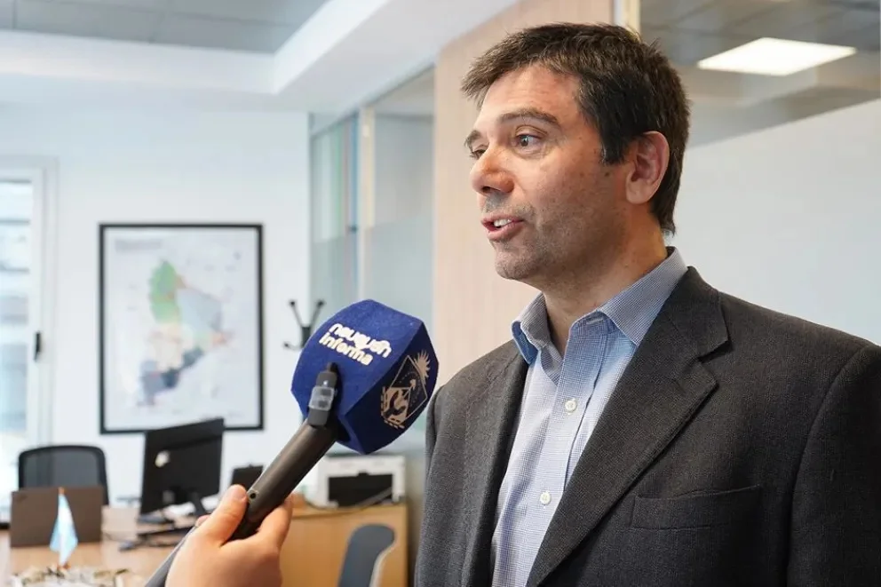Neuquén impulsa inteligencia artificial para agilizar permisos en Vaca Muerta