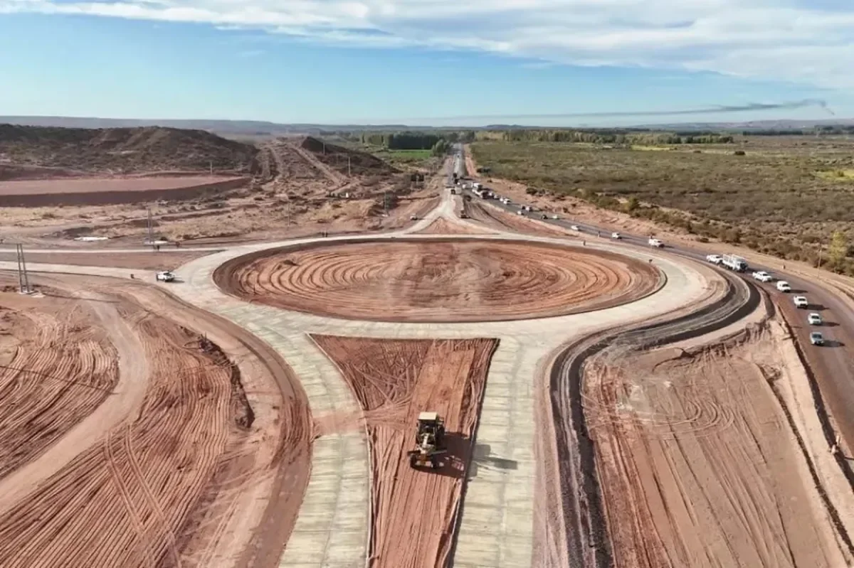 Neuquén impulsa la modernización de rutas para mejorar la conectividad provincial