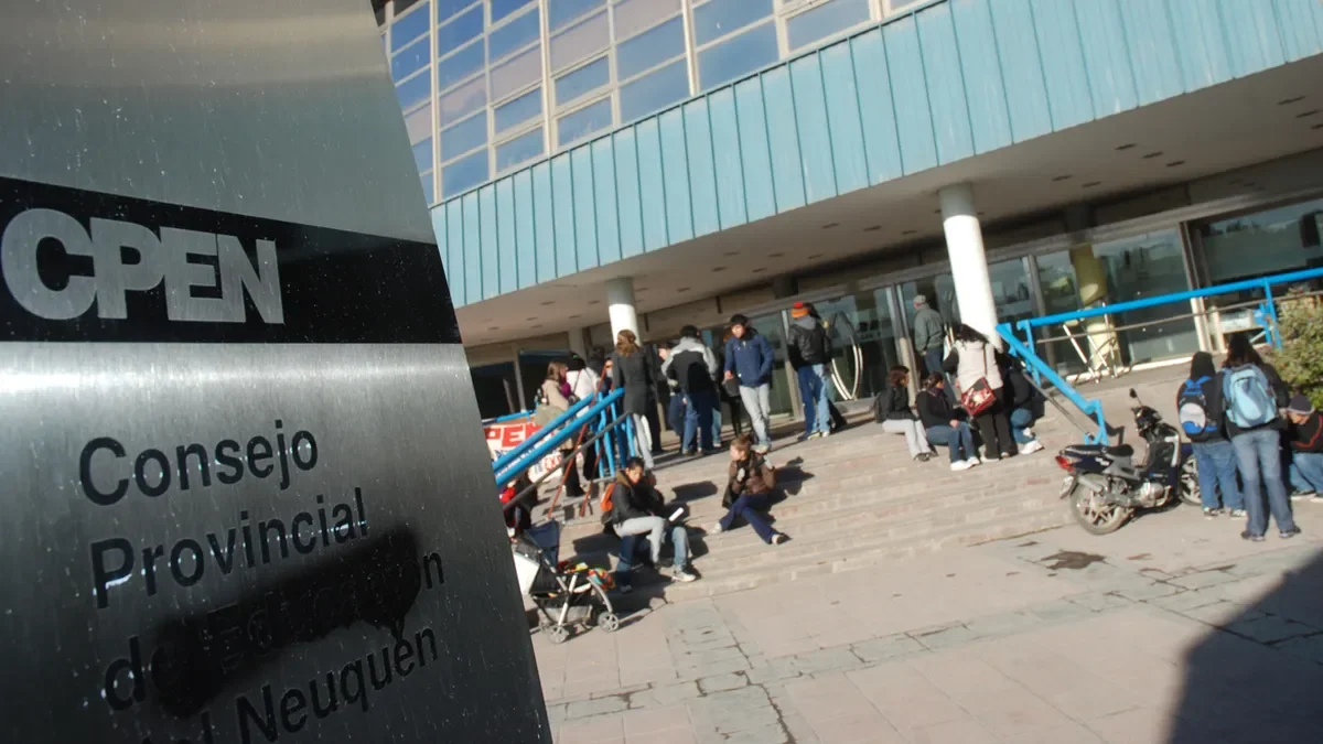 Neuquén lidera en salarios docentes: un impacto significativo en la educación provincial