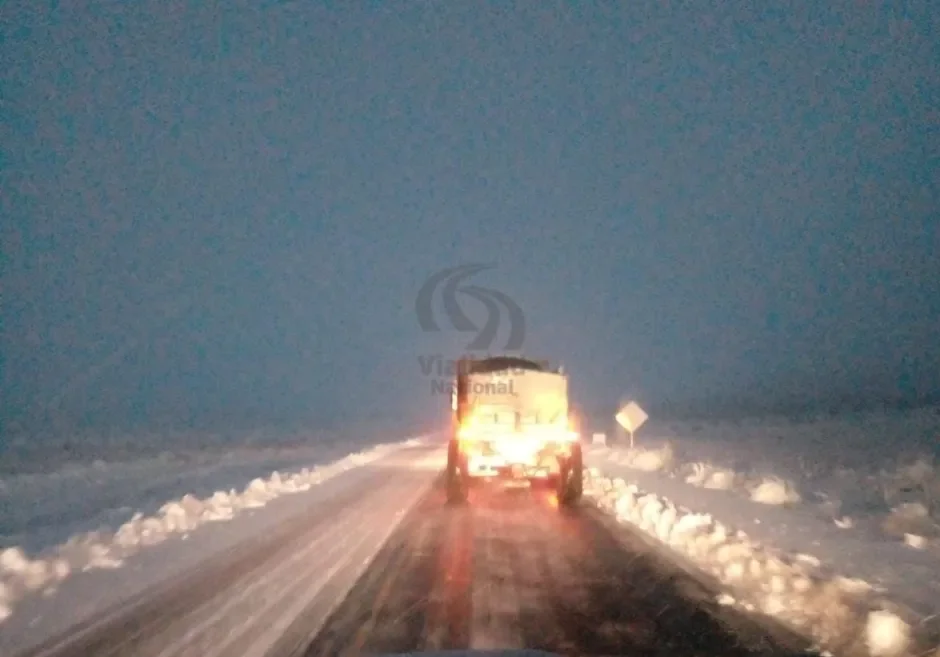 Nevados generan dificultades en las rutas hacia San Martín de los Andes