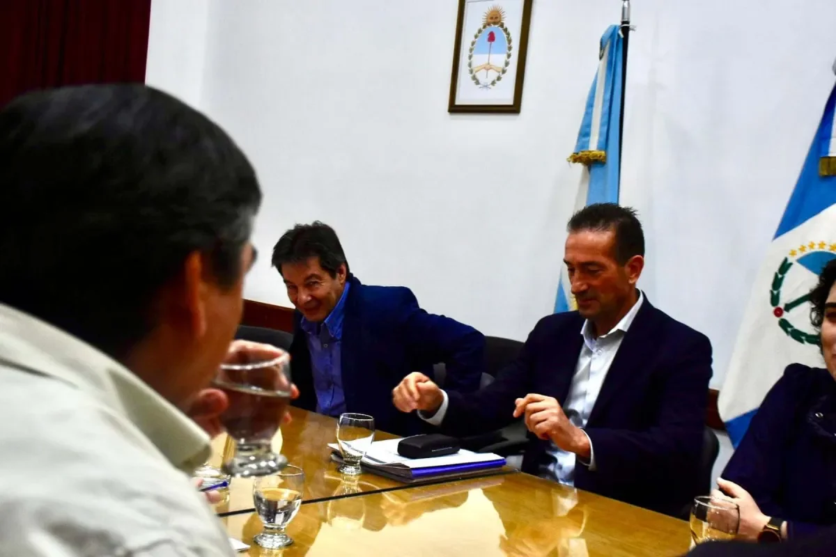 Nueva propuesta salarial para estatales tras la reanudación de paritarias en Neuquén