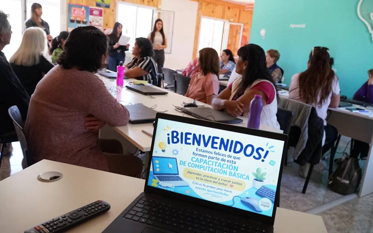 Nuevas capacitaciones gratuitas en el Punto Digital benefician a la comunidad de Zapala