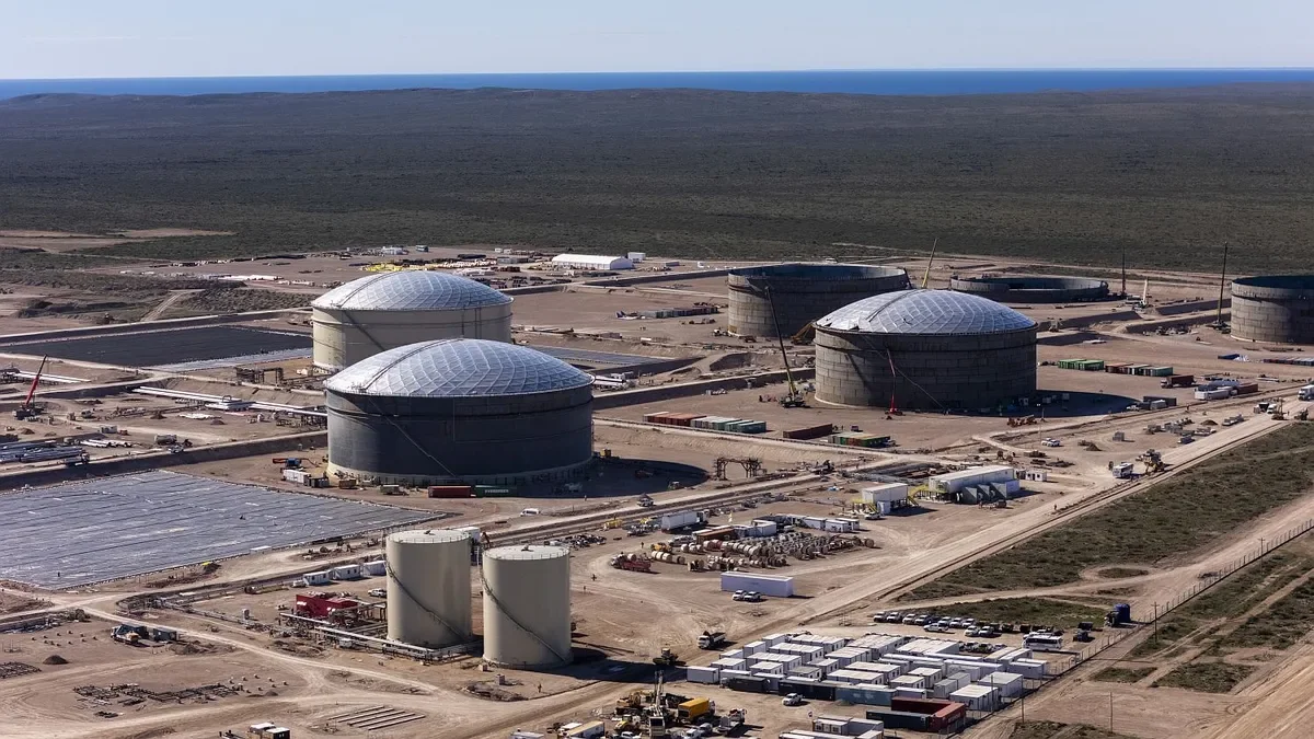 Obra vital en marcha: el VMOS se alista para exportar petróleo de Vaca Muerta