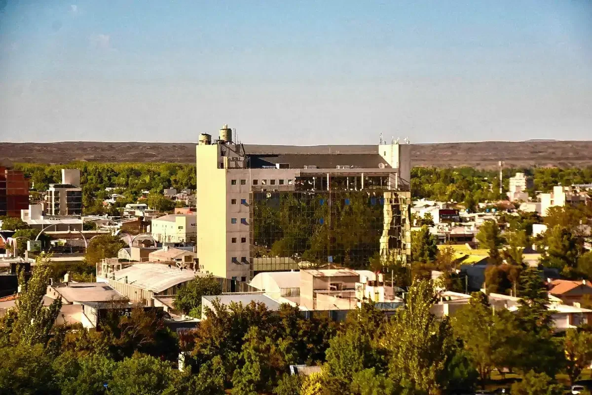 Oportunidad laboral: más de 40 puestos disponibles en organismos estatales de Neuquén