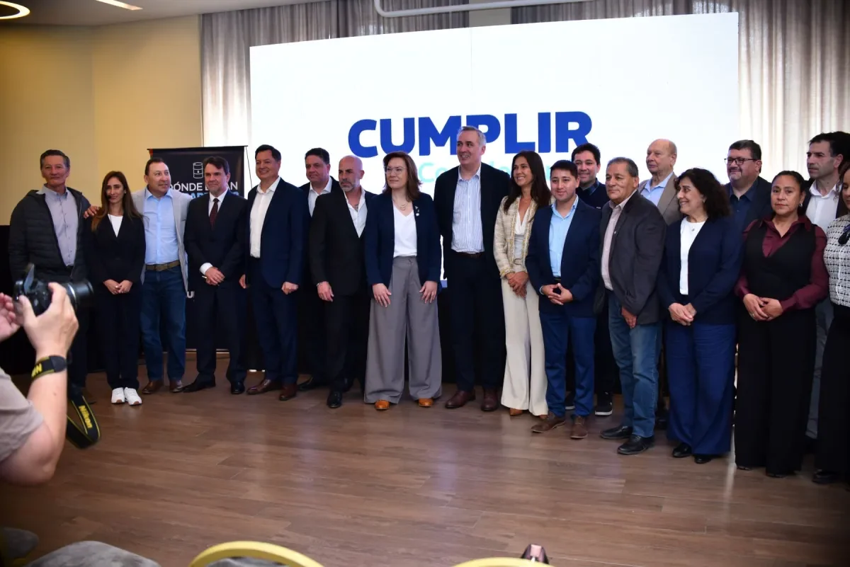 Oposición neuquina se une por el futuro de Vaca Muerta y su desarrollo sostenible