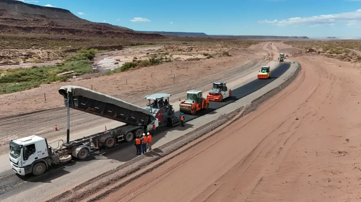Pavimentación de Ruta 7 en Neuquén avanza y alcanza el 25% de progreso