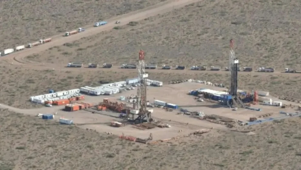 Pluspetrol anuncia inversión histórica en Vaca Muerta con 620 nuevos pozos en Neuquén